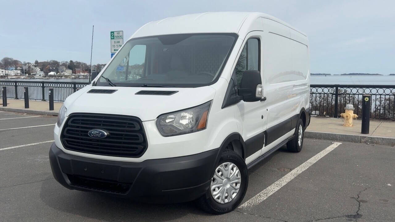 2019 FORD Transit