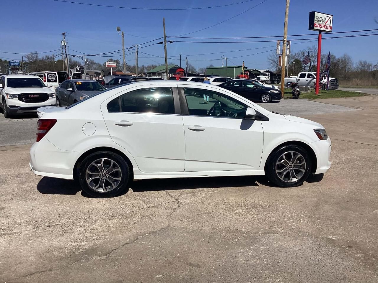 2018 CHEVROLET Sonic