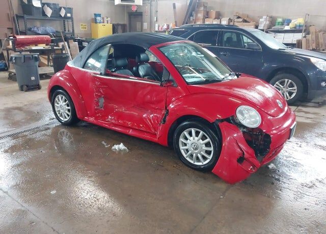 2005 VOLKSWAGEN Beetle
