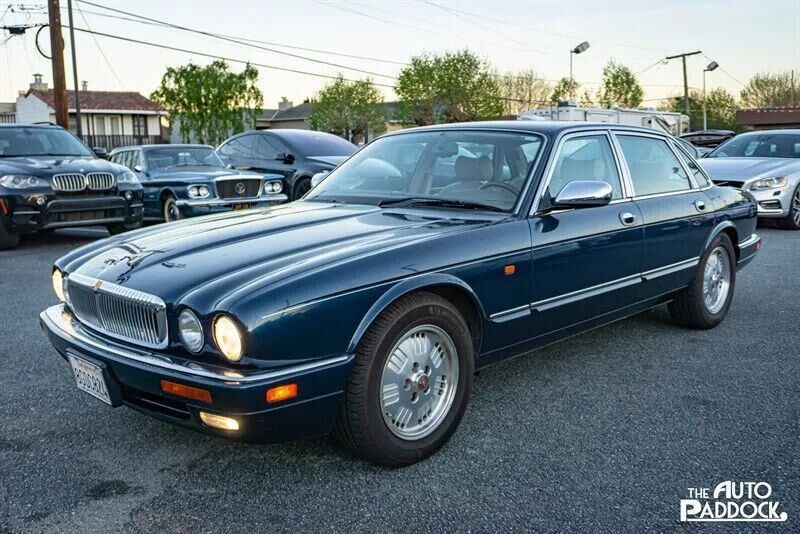 1995 JAGUAR Vanden Plas