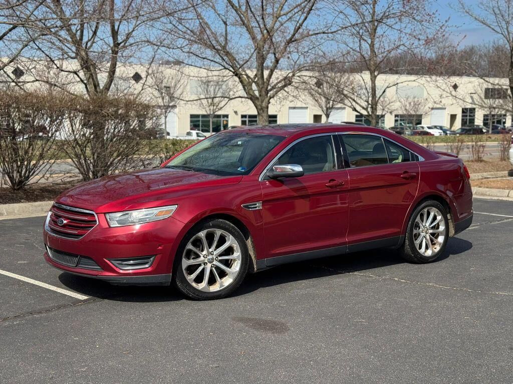 2013 FORD Taurus