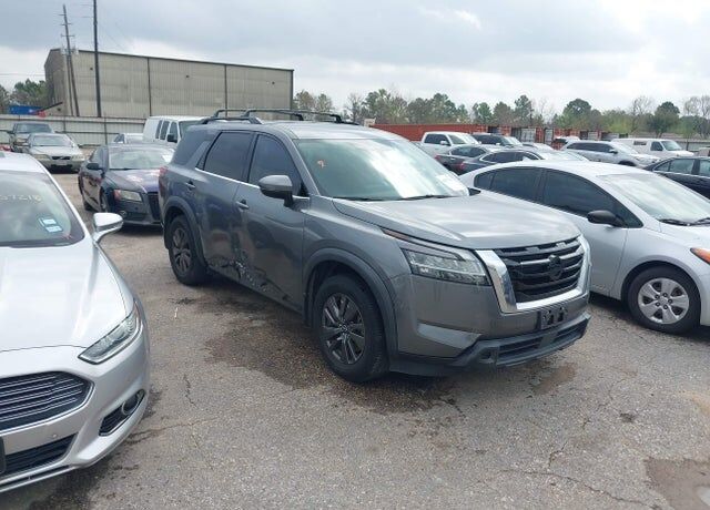 2022 NISSAN Pathfinder