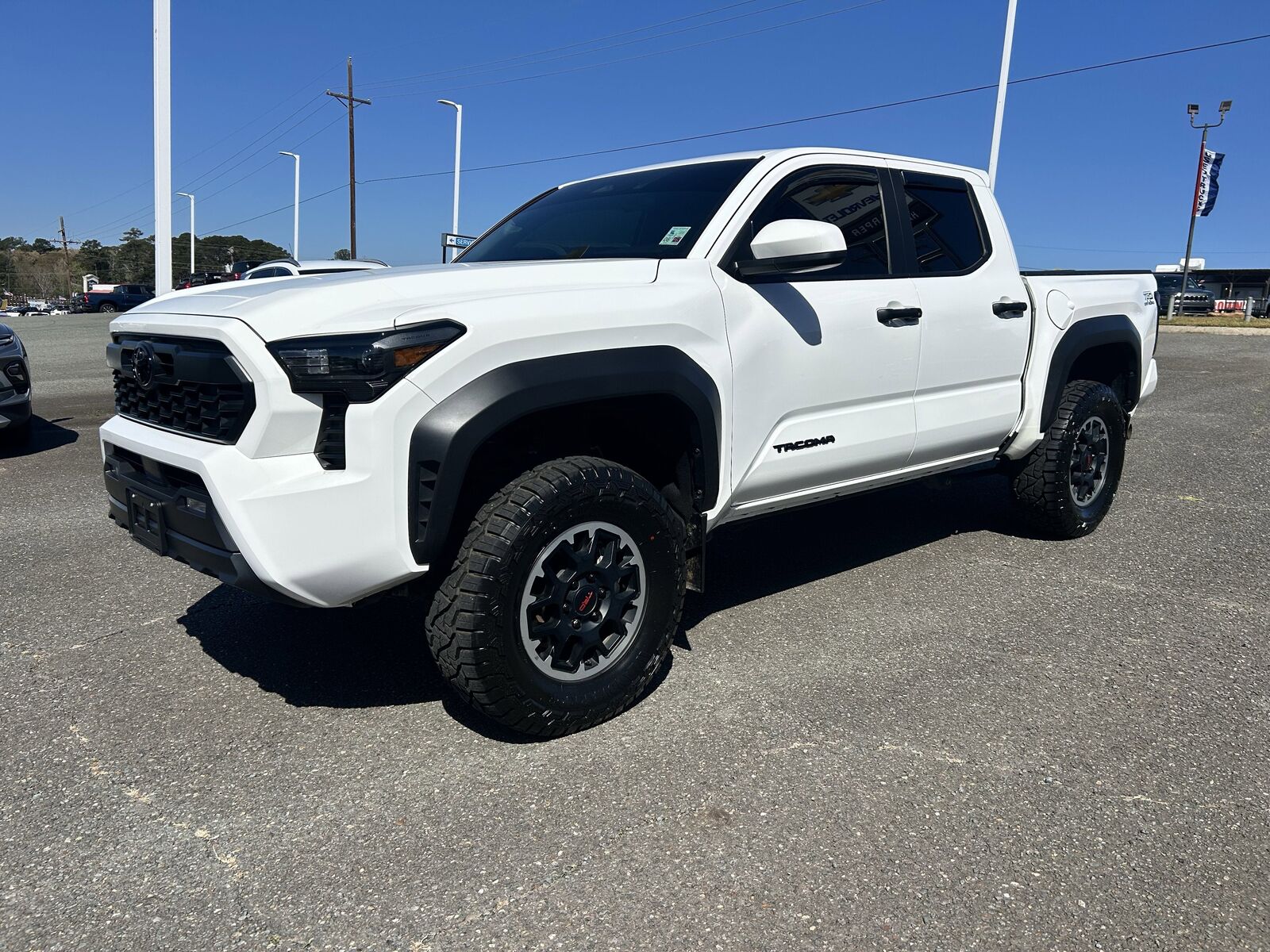 2024 TOYOTA Tacoma