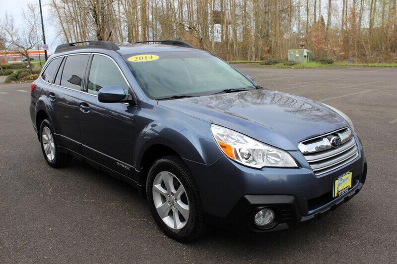 2014 SUBARU Outback