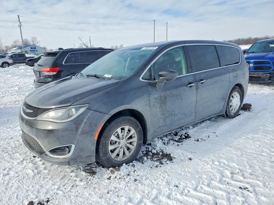 2018 CHRYSLER Pacifica