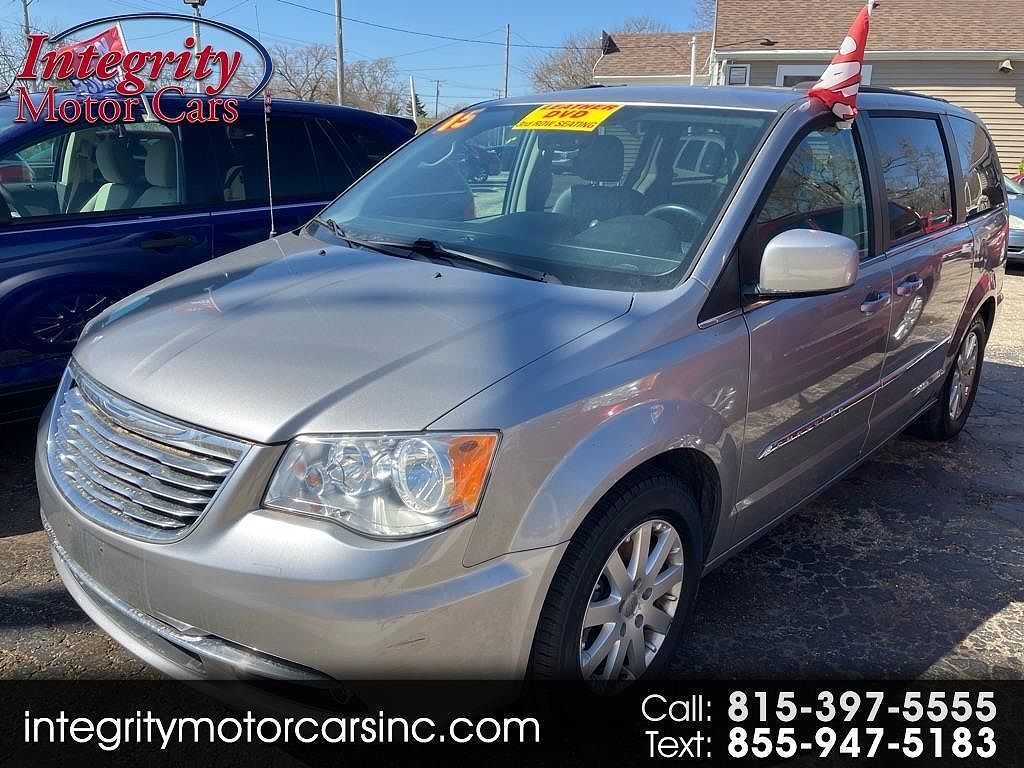 2015 CHRYSLER Town and Country