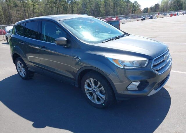 2017 FORD Escape