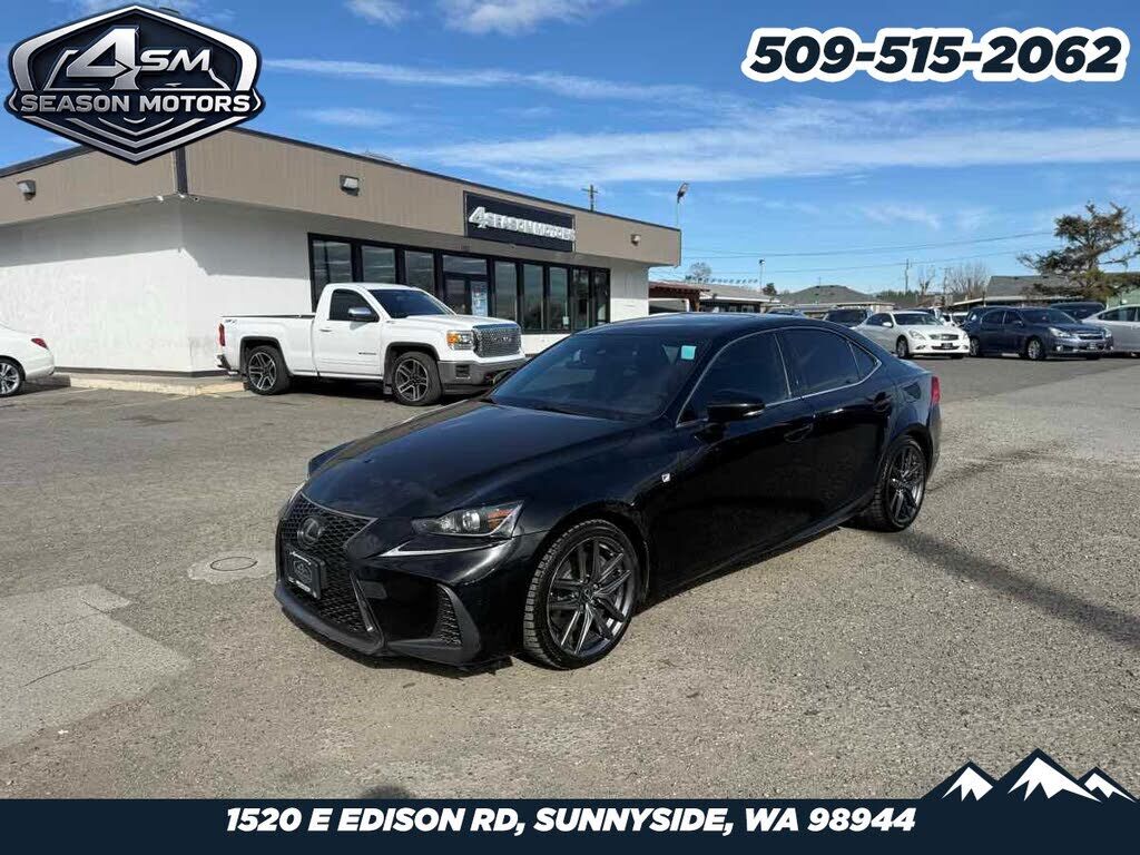 2018 LEXUS IS
