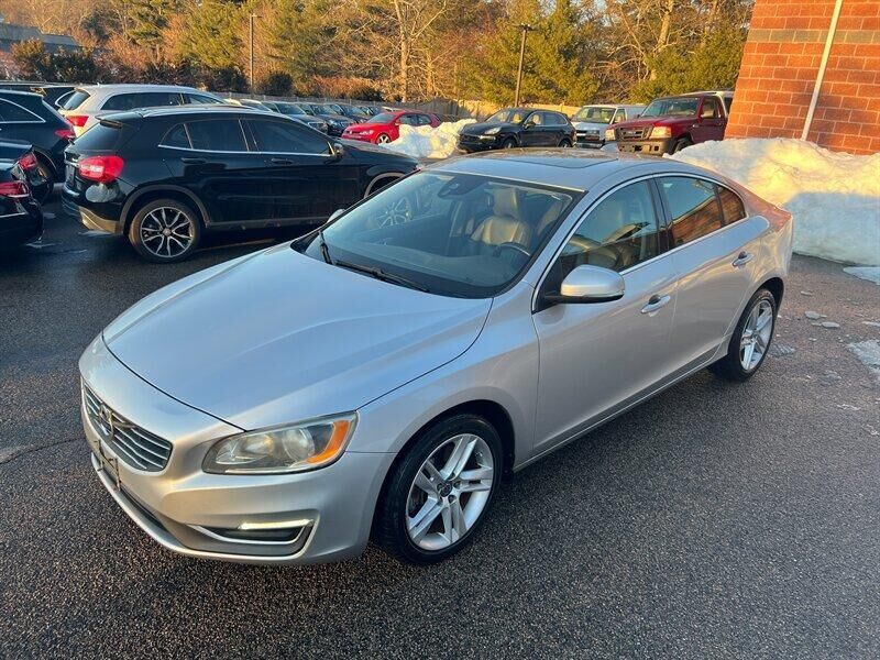 2014 VOLVO S60