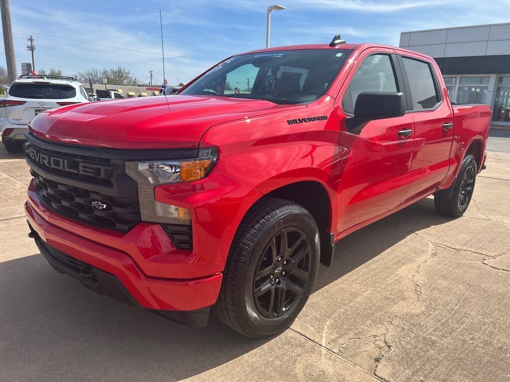 2024 CHEVROLET Silverado