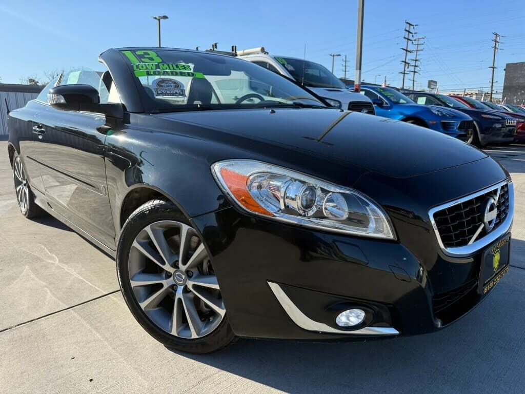 2013 VOLVO C70