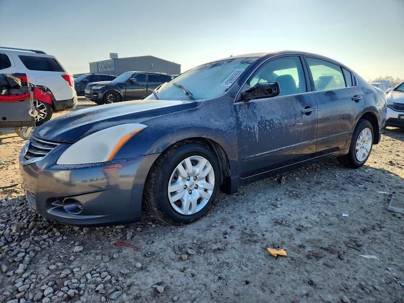 2012 NISSAN Altima