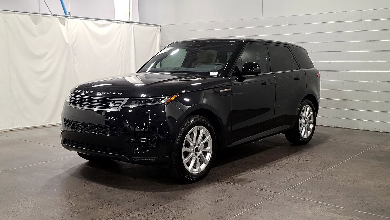 2026 LAND ROVER Range Rover Sport