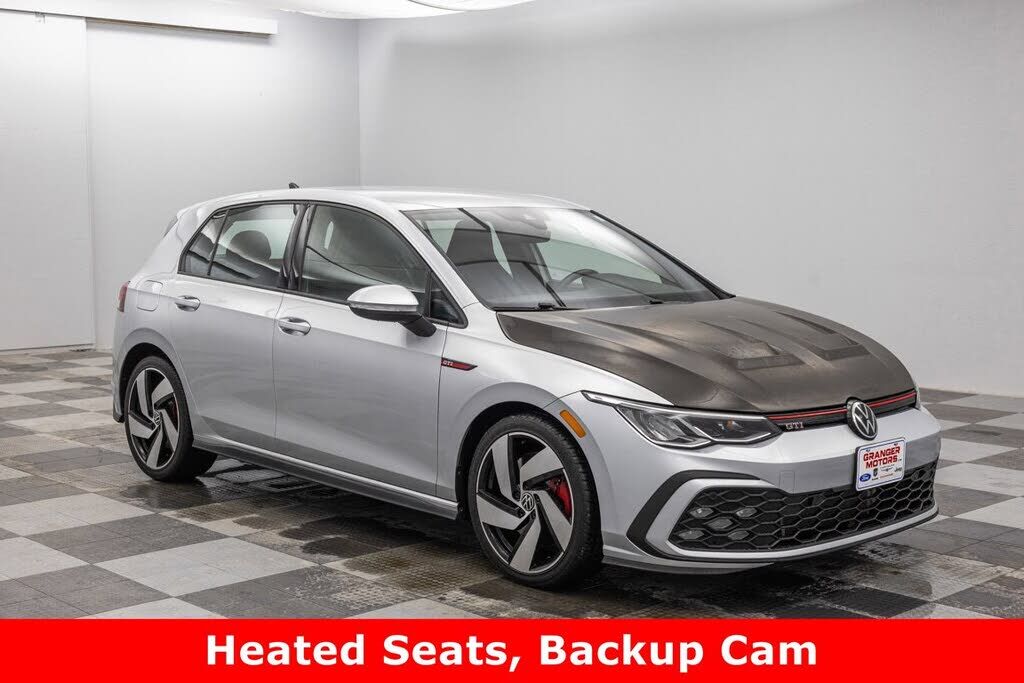 2022 VOLKSWAGEN Golf GTI