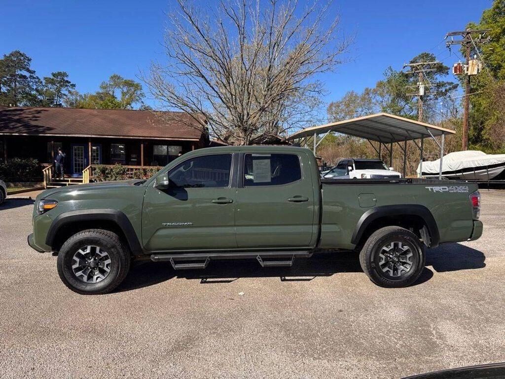 2021 TOYOTA Tacoma