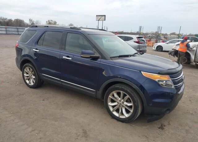 2011 FORD Explorer