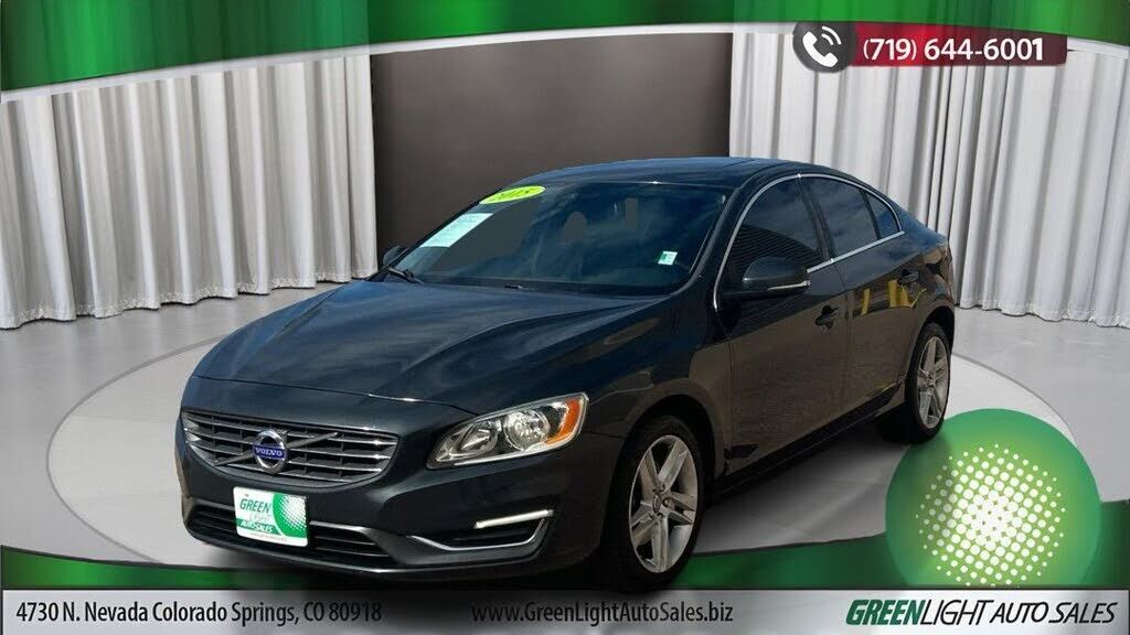 2015 VOLVO S60