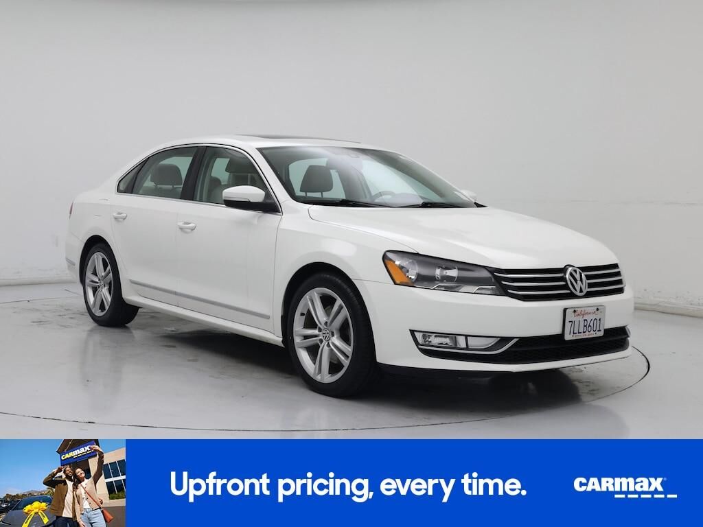 2015 VOLKSWAGEN Passat