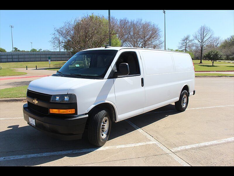 2021 CHEVROLET Express