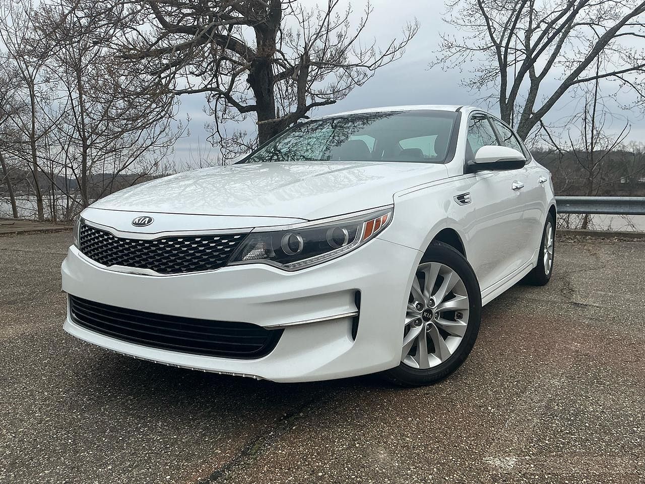 2016 KIA Optima