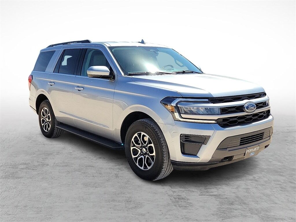 2022 FORD Expedition