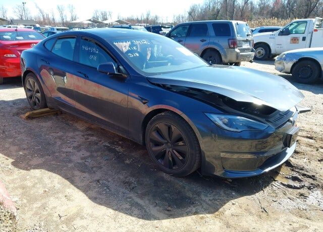 2024 TESLA Model S