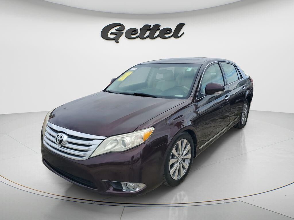 2011 TOYOTA Avalon