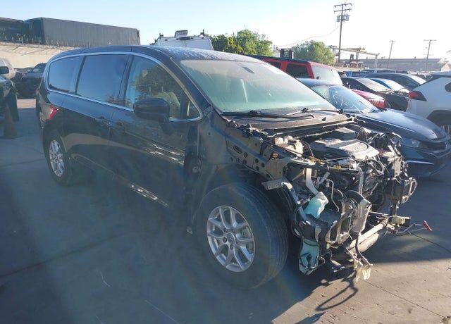 2017 CHRYSLER Pacifica