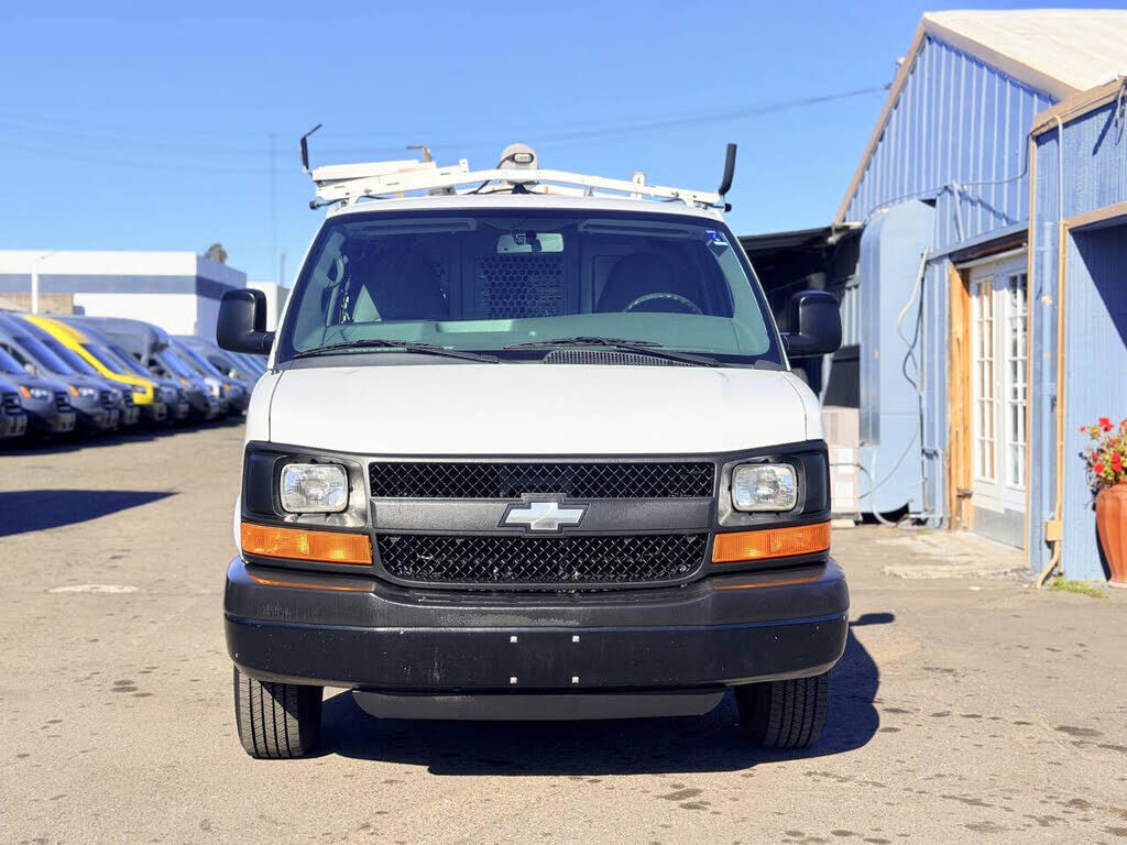 2013 CHEVROLET Express