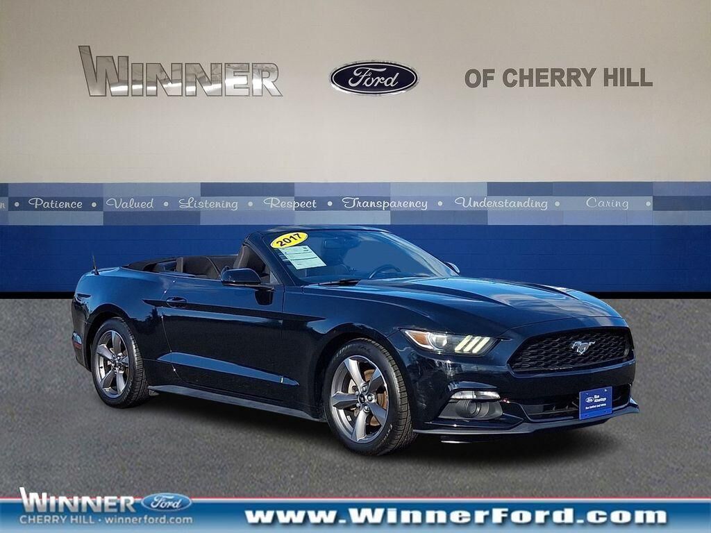 2017 FORD Mustang