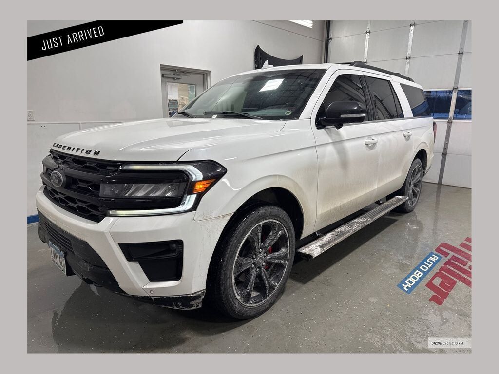 2022 FORD Expedition