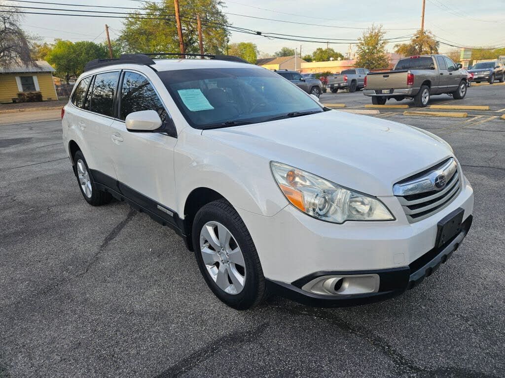 2012 SUBARU Outback