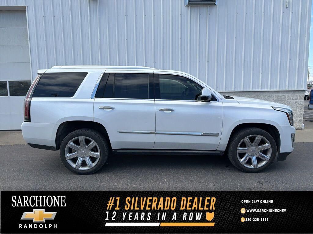 2016 CADILLAC Escalade