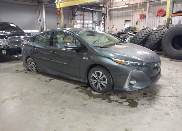 2017 TOYOTA Prius