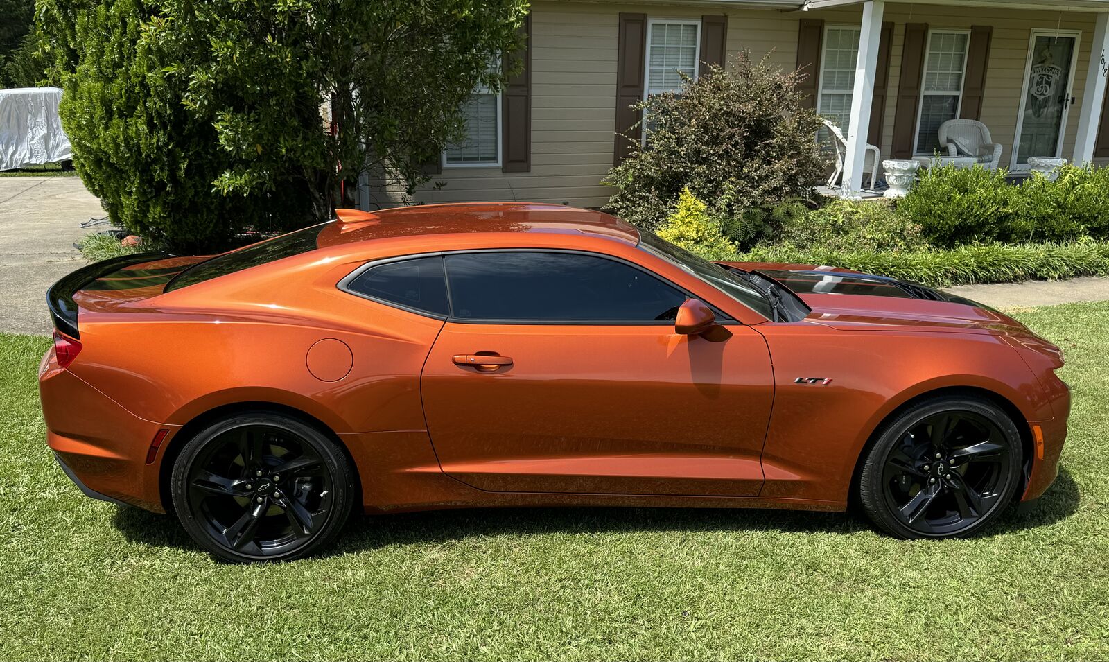 2023 CHEVROLET Camaro