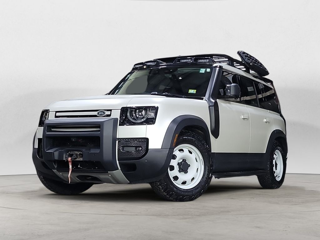 2024 LAND ROVER Defender