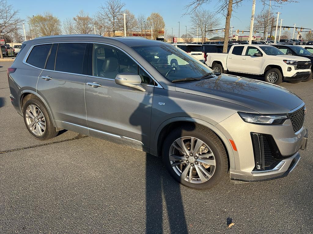 2023 CADILLAC XT6