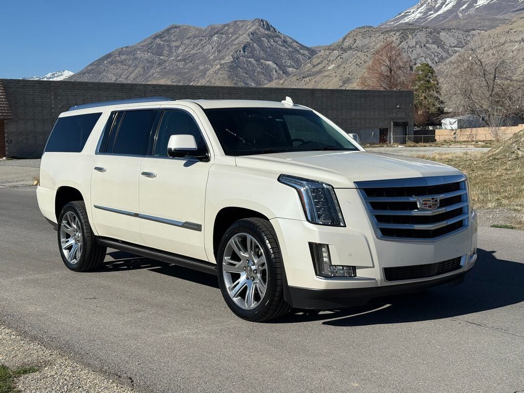 2015 CADILLAC Escalade