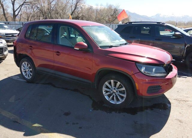 2014 VOLKSWAGEN Tiguan