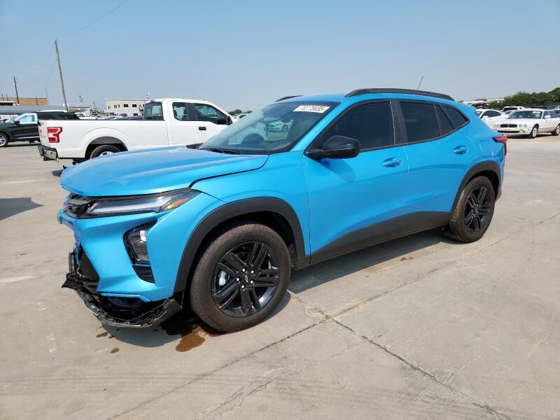 2025 CHEVROLET Trax