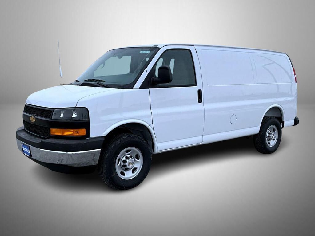 2026 CHEVROLET Express
