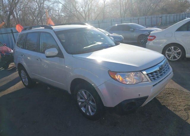 2012 SUBARU Forester
