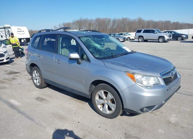 2014 SUBARU Forester