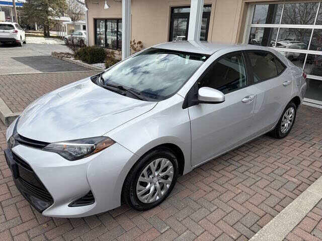 2019 TOYOTA Corolla