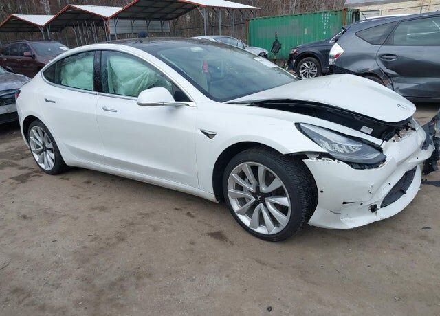 2020 TESLA Model 3
