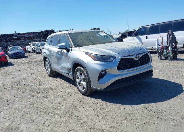 2023 TOYOTA Highlander