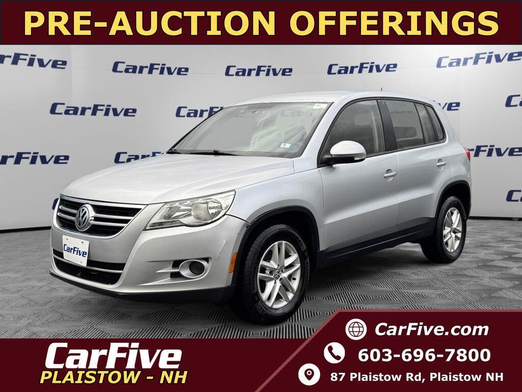2011 VOLKSWAGEN Tiguan