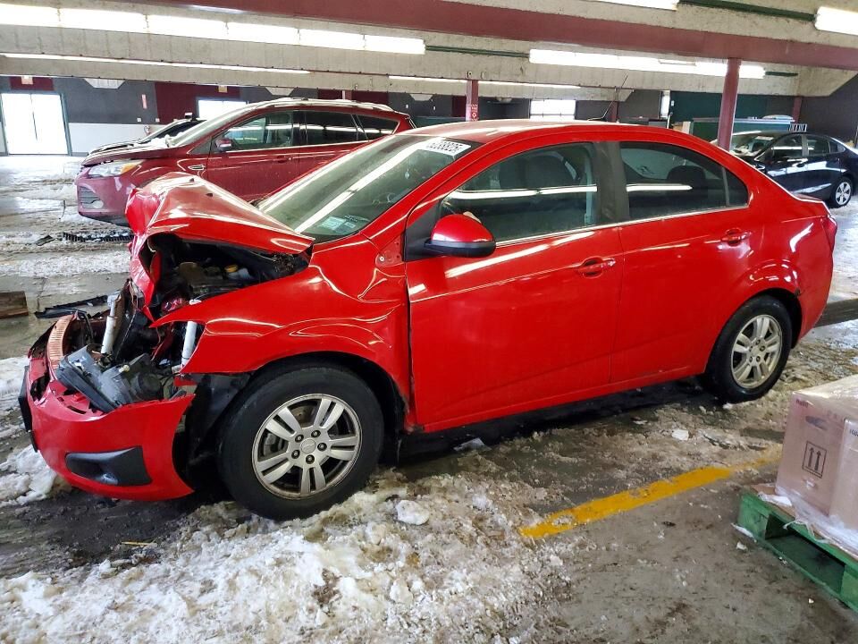 2013 CHEVROLET Sonic