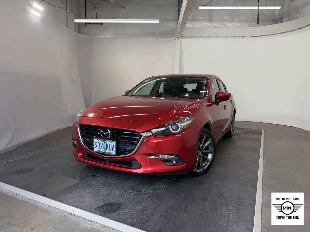 2018 MAZDA Mazda3