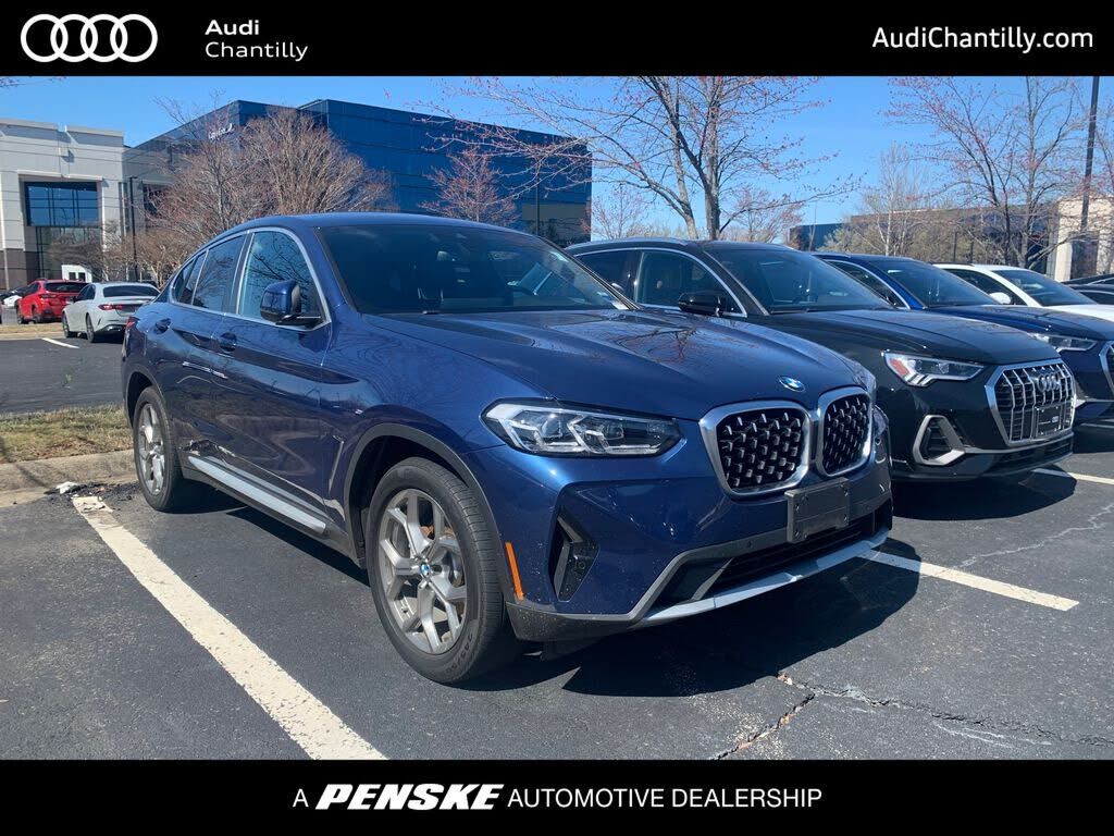2022 BMW X4